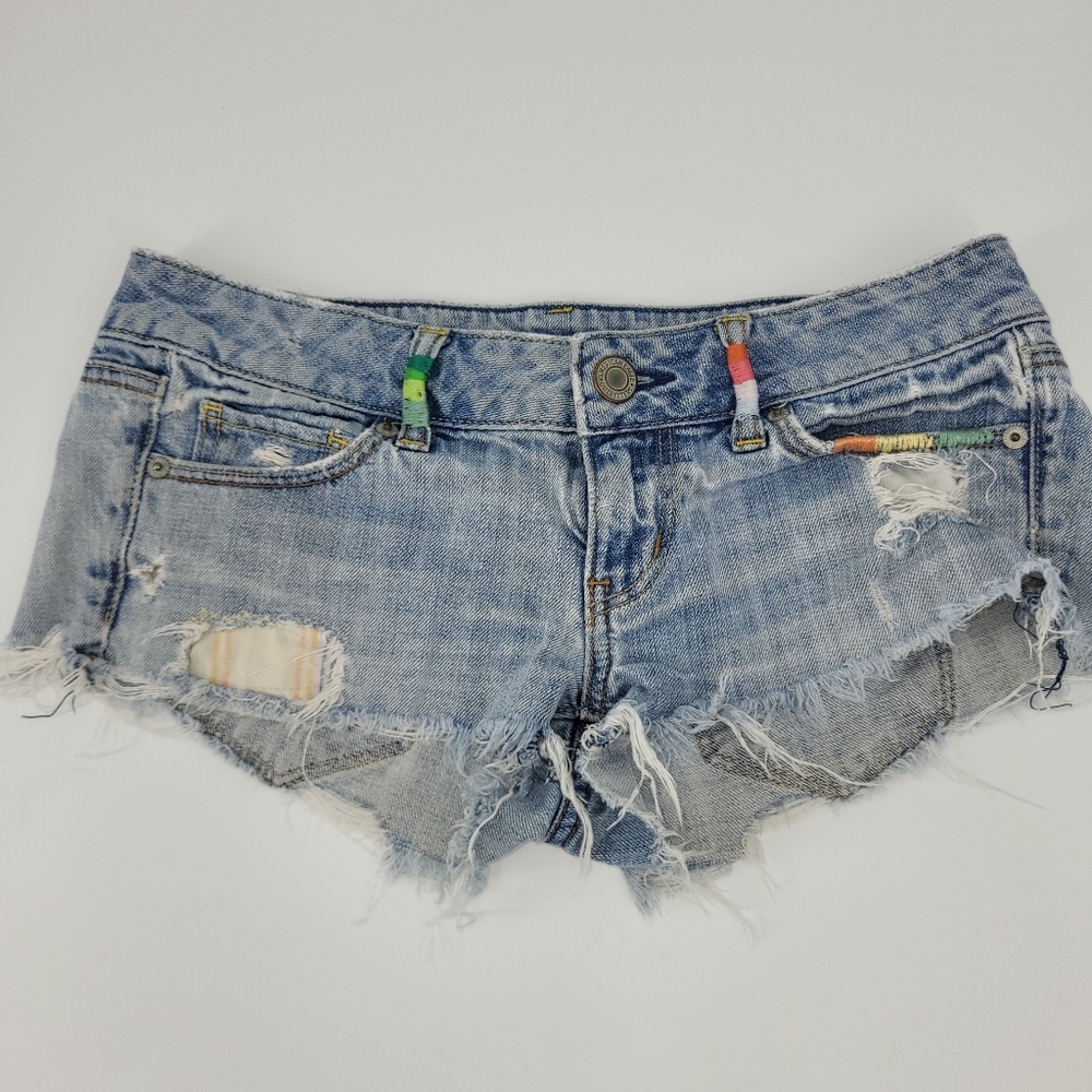American Eagle Distressed Short Shorts - Picture 1 of 7